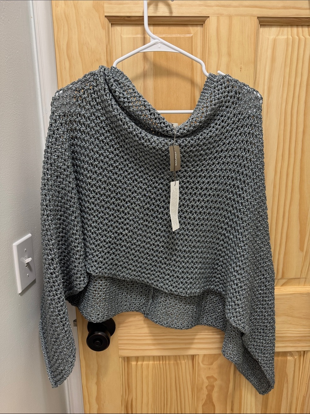 Chico's Gray Open-Knit Cropped Shawl